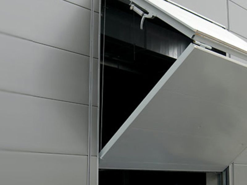 Bi-Fold Horizontal Screens available through Shade Factor